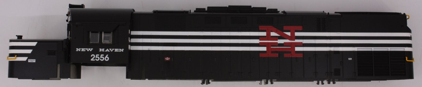 Lionel 28507-1 #2556 New Haven Alco C-420 Shell