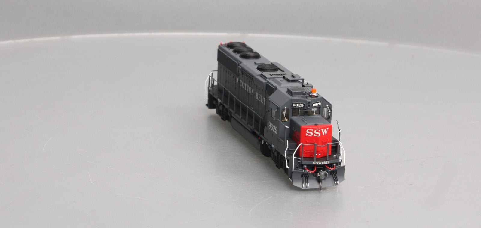 Fox Valley Models 20302 HO Cotton Belt SSW EMD GP60 Diesel Locomotive #9629