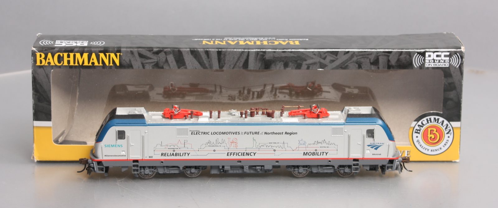 Bachmann 67406 HO Amtrak Siemens ACS-64 Electric Loco with DCC and