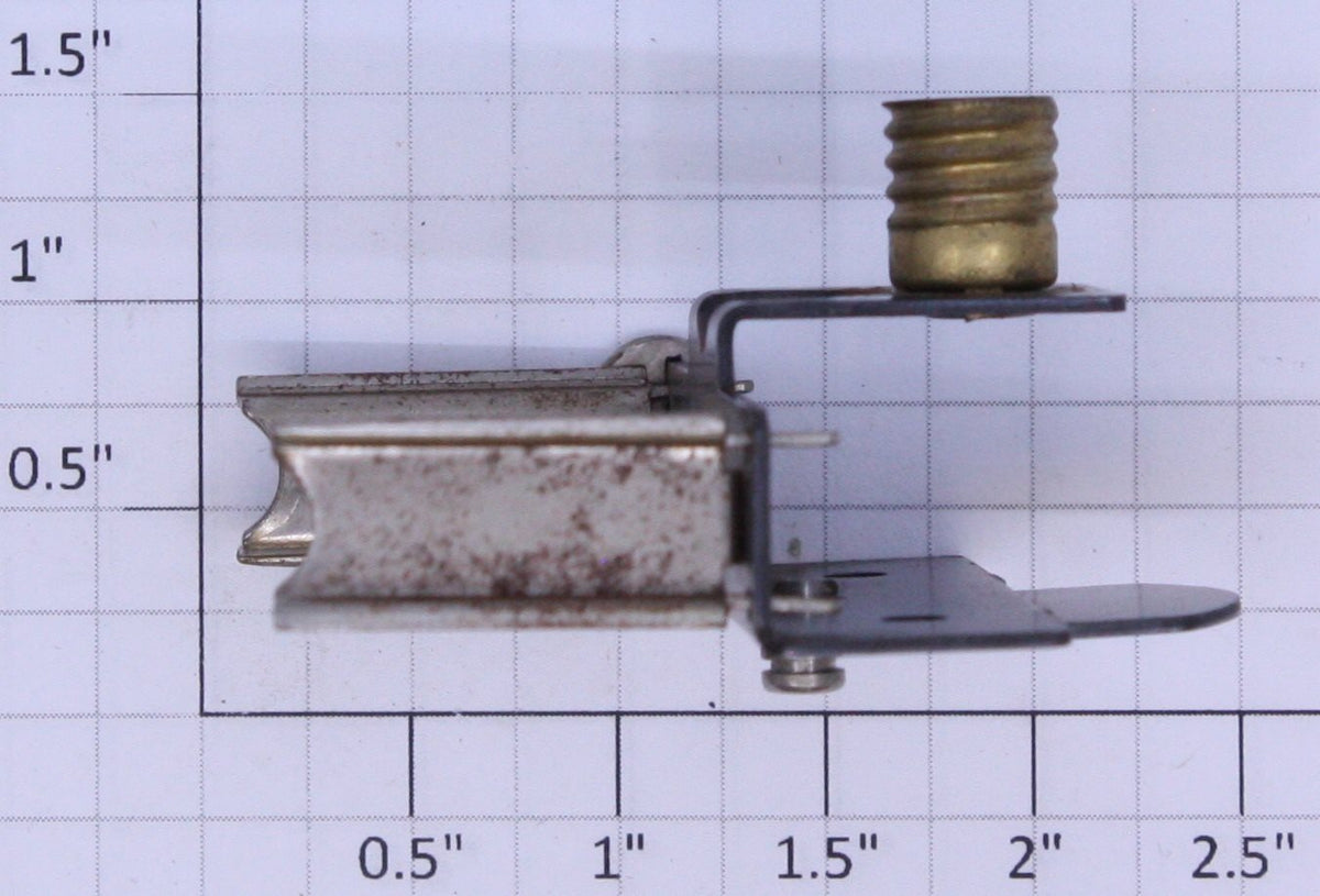 Lionel 1684-9 Front Truck Bracket Assembly and Light Socket