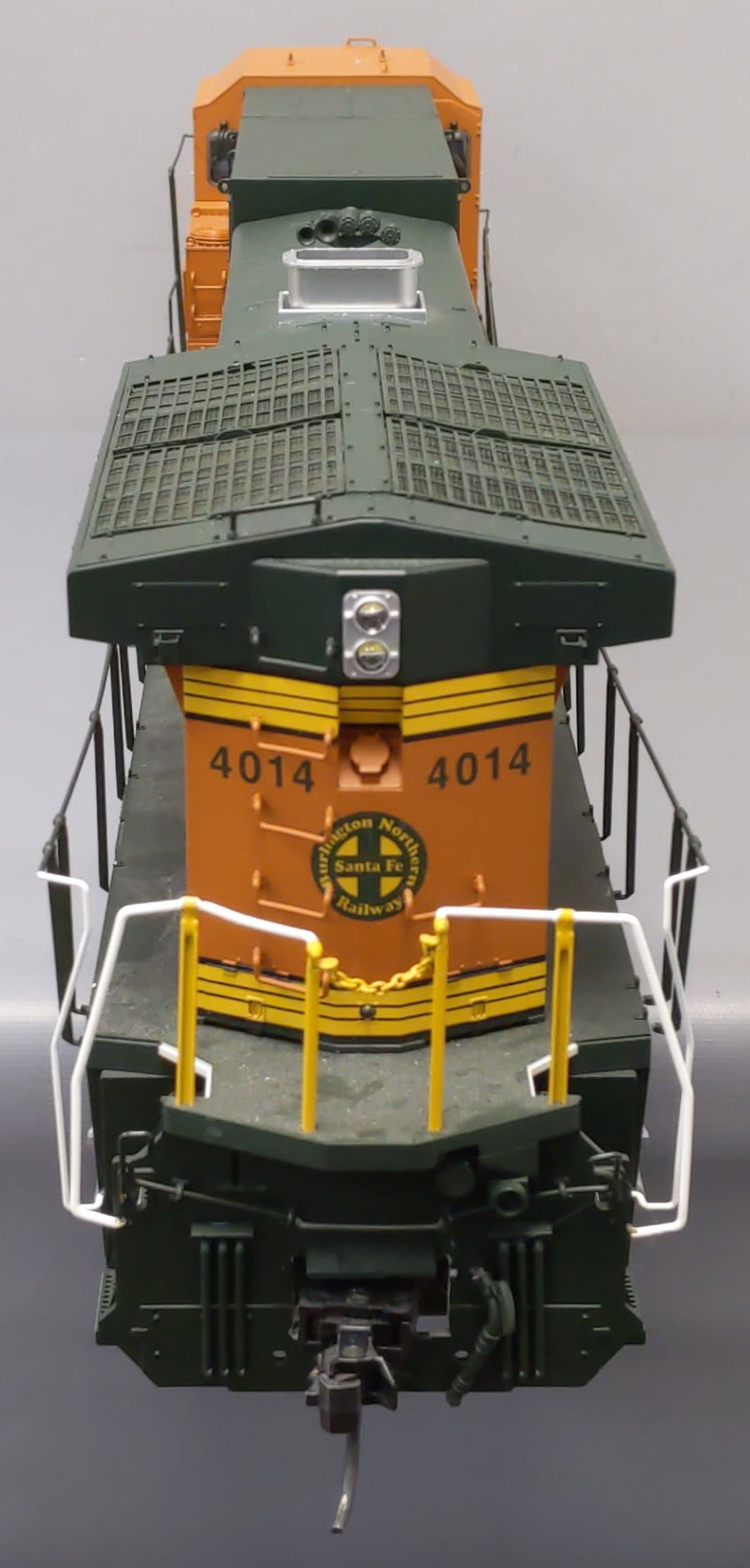 Aristo-Craft 23002-A G Burlington Northern Santa Fe Dash-9 Diesel Locomotive EX