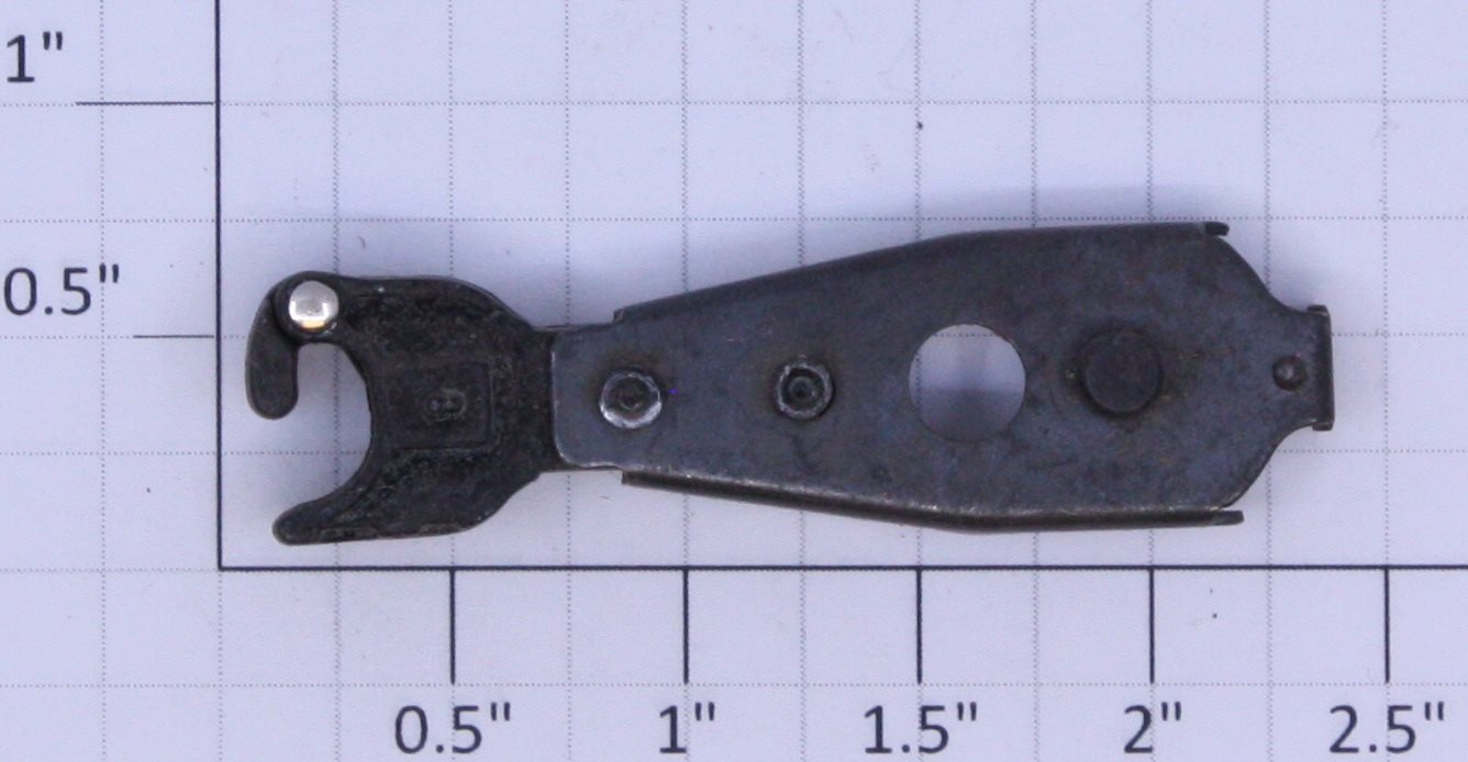 Lionel 487-9 Heavyweight Passenger Car Drawbar and Operating Coupler