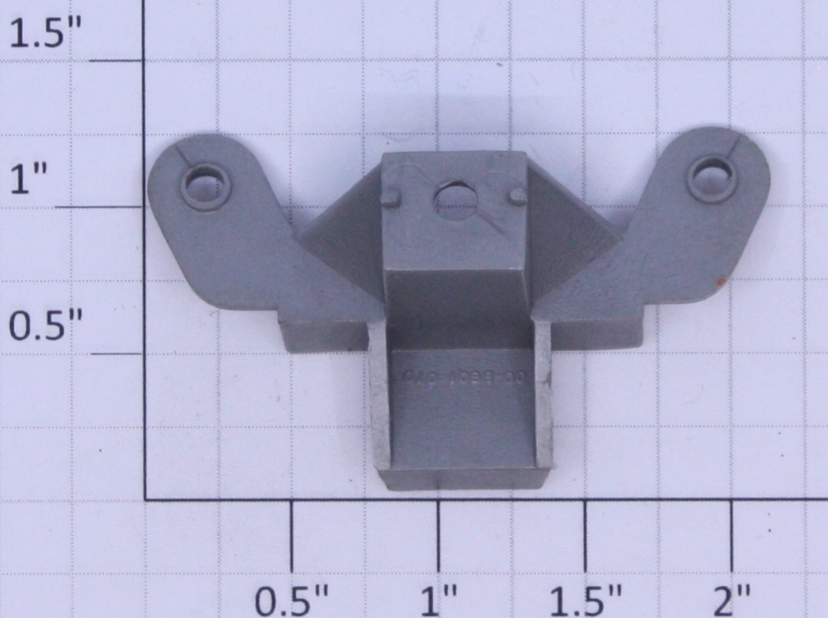 Lionel 8601-70 Gray Front Mounting Bracket