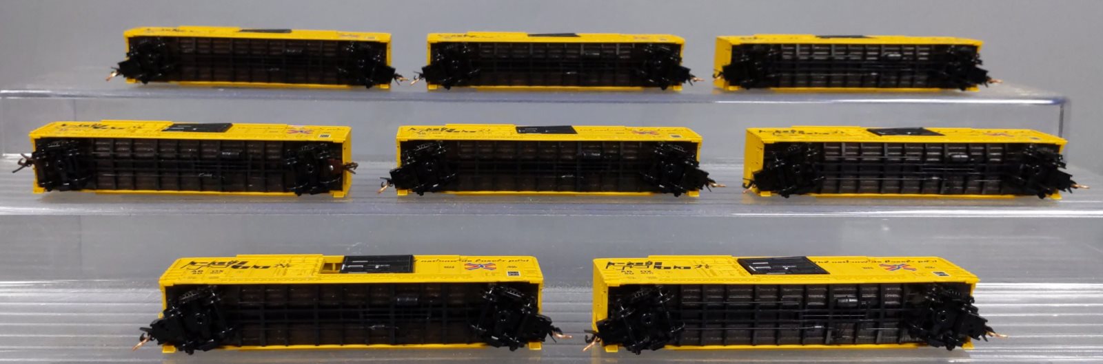 Micro-Trains 99300816 N Railbox 50' RS Box Car Runner Pack (Pack of 8) LN/Box