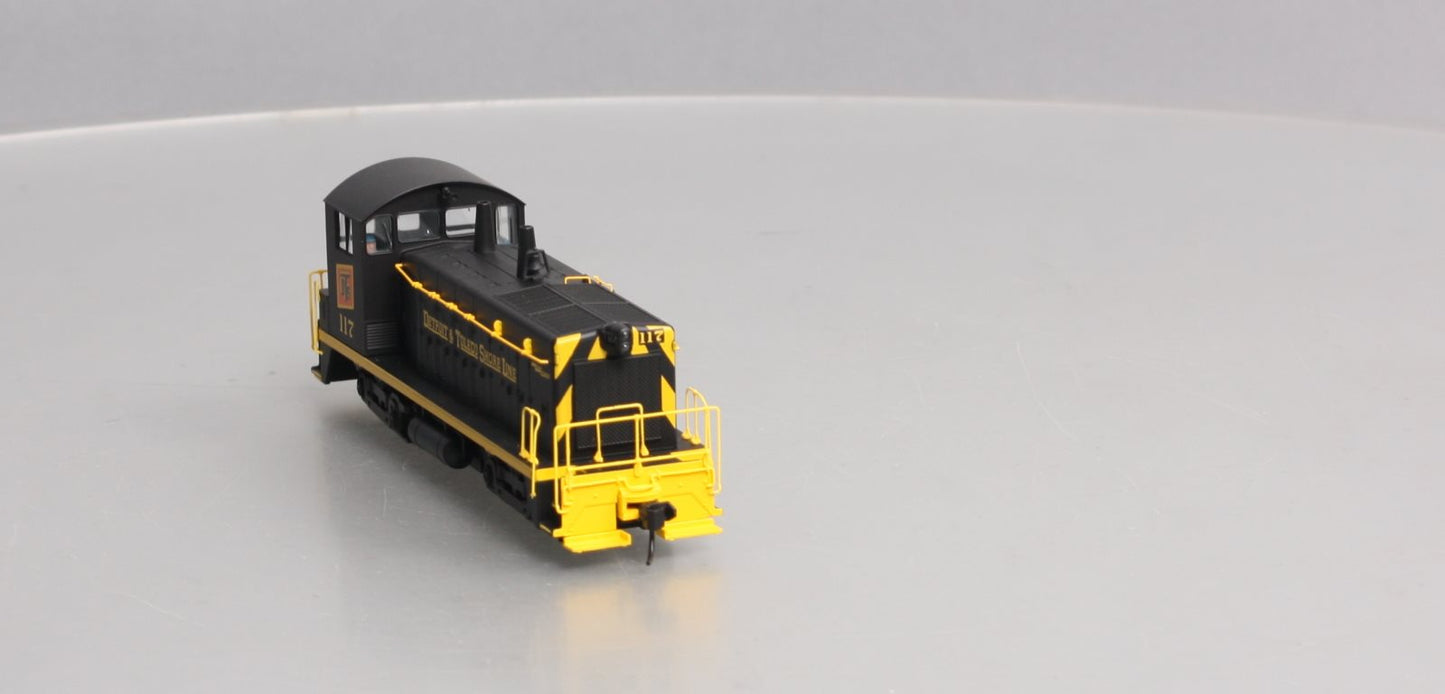 Walthers 910-20656 HO D&TS EMD SW7 Diesel Locomotive with ESU Sound & DCC #117