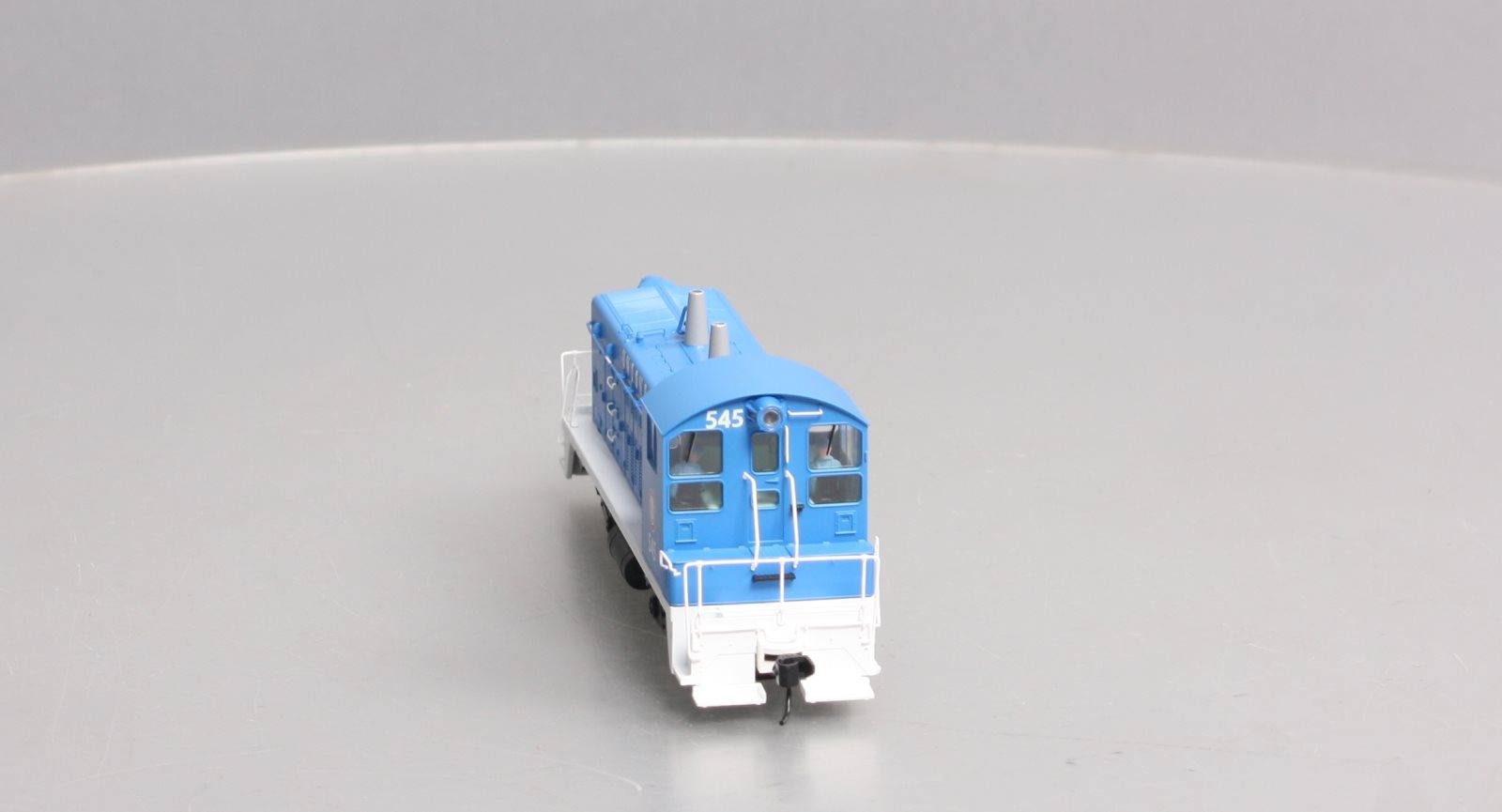 Walthers 910-20608 HO Union Railroad EMD NW2 Diesel with DCC/Sound #545