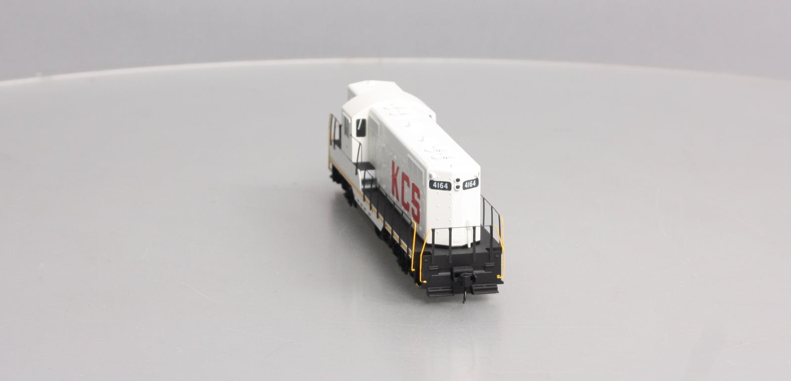 Walthers 910-20468 HO KCS EMD GP9 Phase II Diesel Locomotive w/Sound & DCC #4164