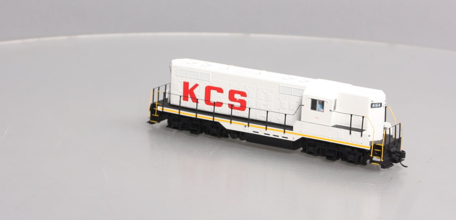 Walthers 910-20468 HO KCS EMD GP9 Phase II Diesel Locomotive w/Sound & DCC #4164