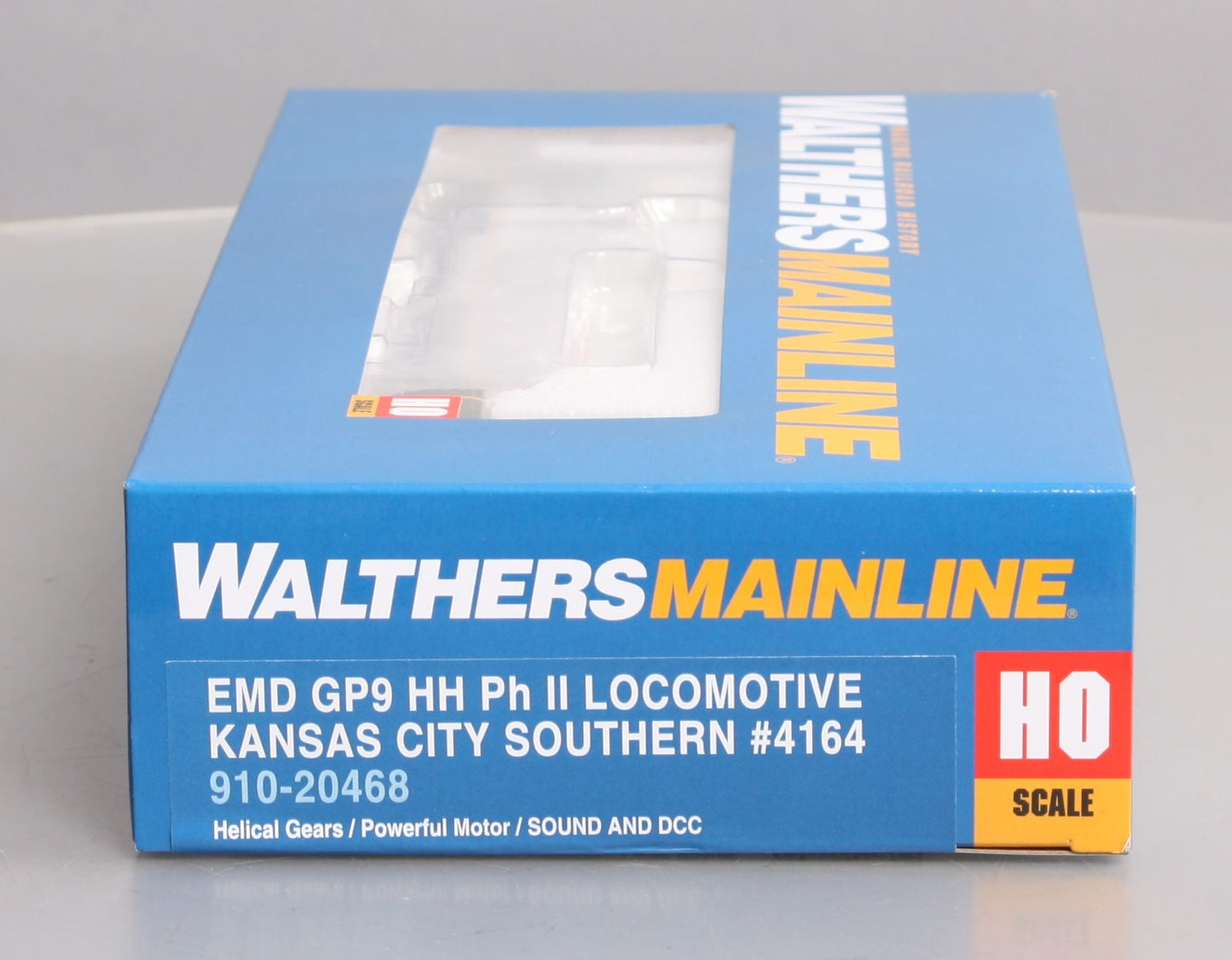 Walthers 910-20468 HO KCS EMD GP9 Phase II Diesel Locomotive w/Sound & DCC #4164