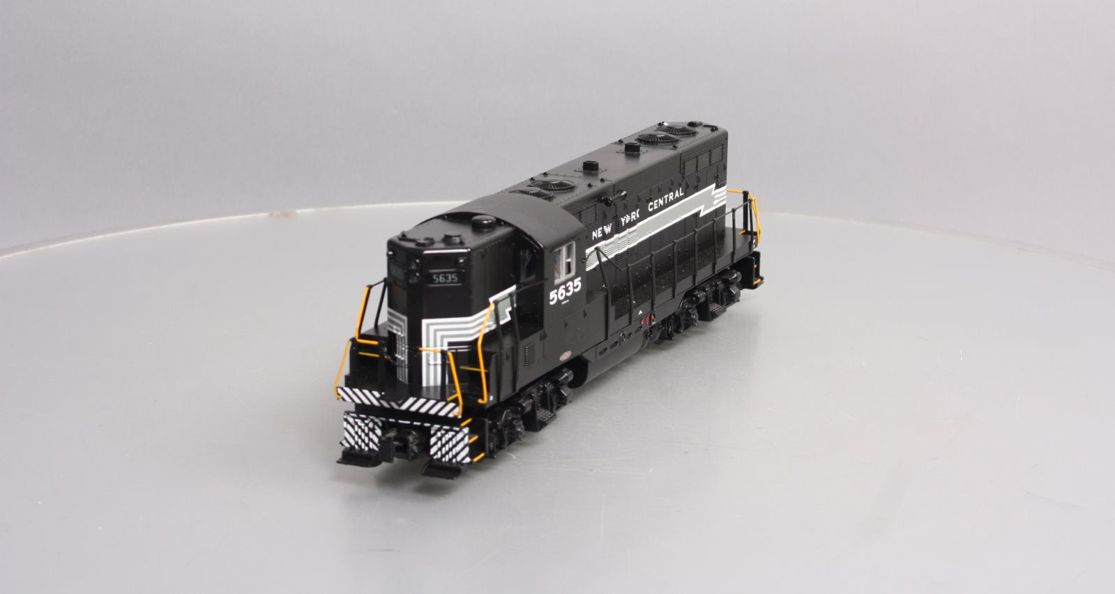 MTH 30-20008-1 O New York Central GP-7 Diesel Engine w/PS2 #5635