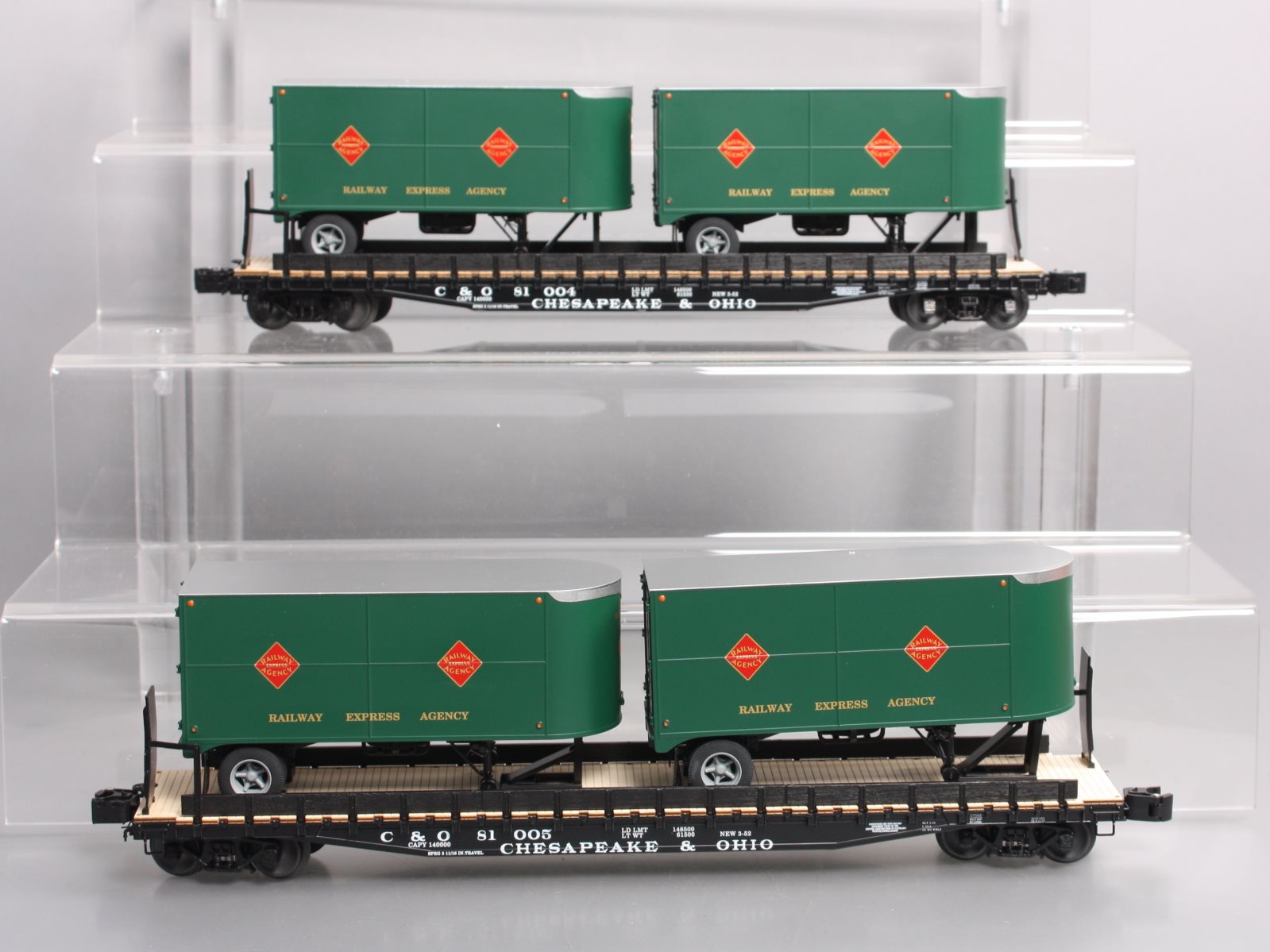 Lionel 6-21897 O C&O PS-4 Flatcars with REA Piggyback Trailers (Set of 2)