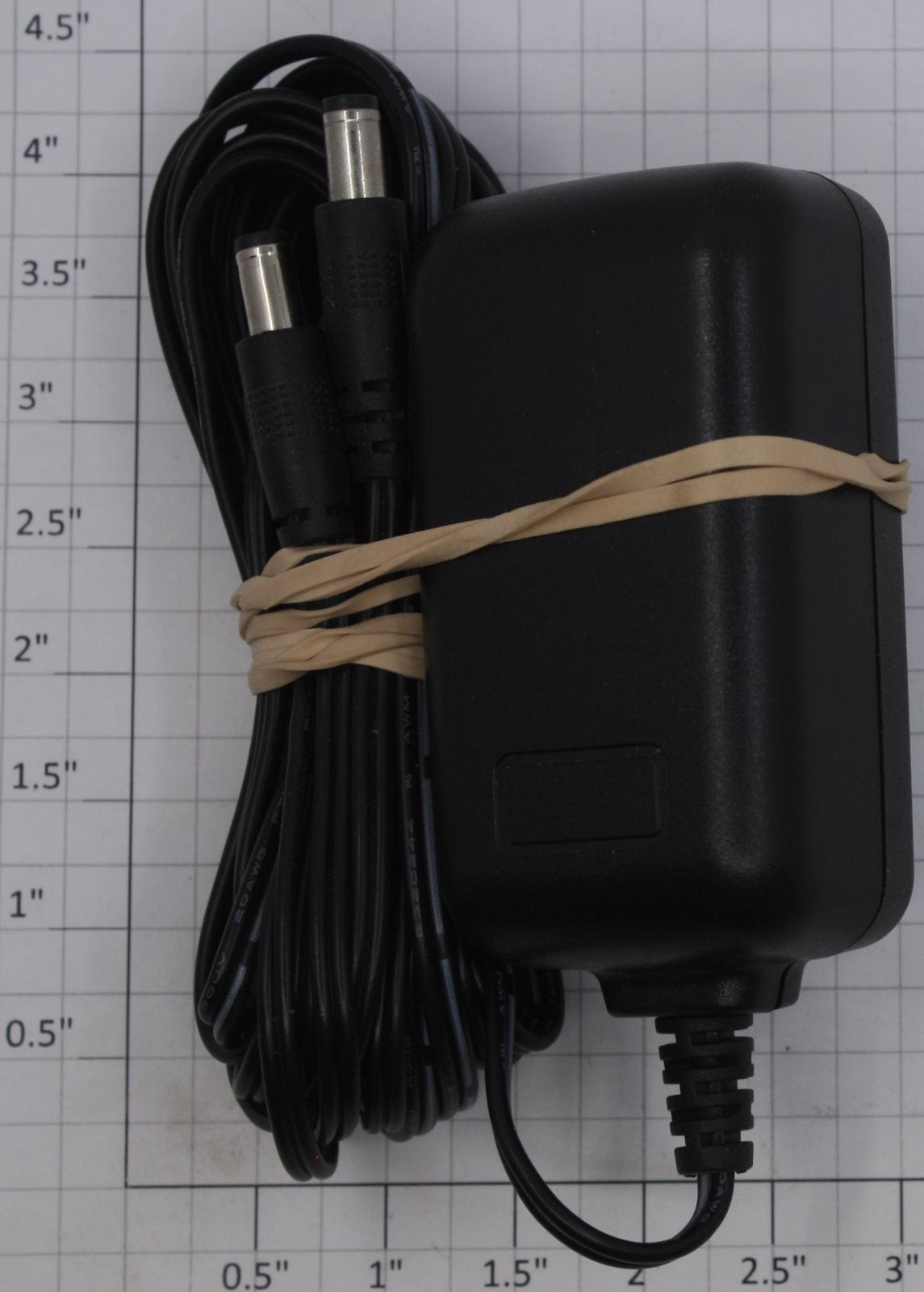 Dozen 4118 O Gauge 120V AC-4.5VDC @ 2A Power Supply with 3 Connectors