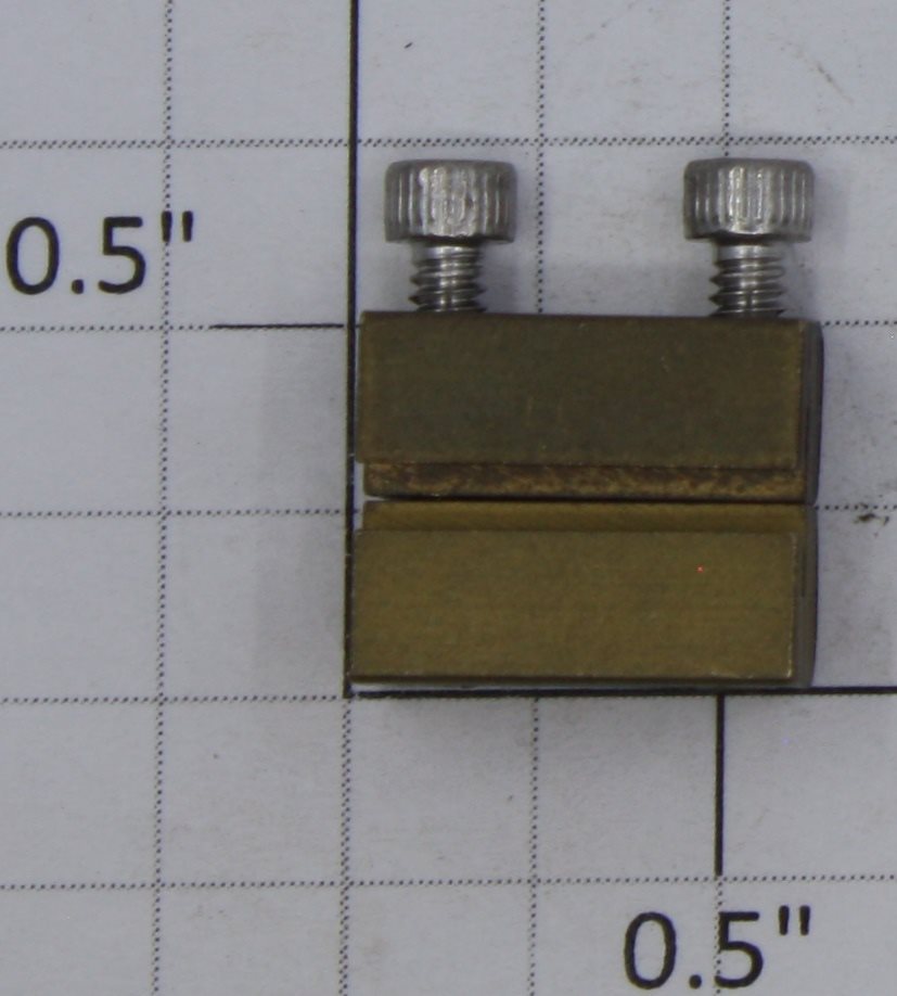 Hillman B-250-332-TC Brass Transition Rail Clamp-250 to 332