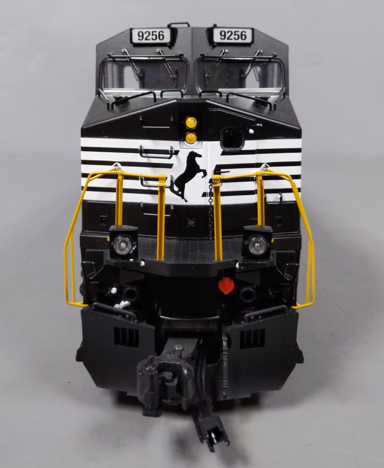 Bachmann 90903 G Norfolk Southern GE Dash 9 Diesel Locomotive #9256