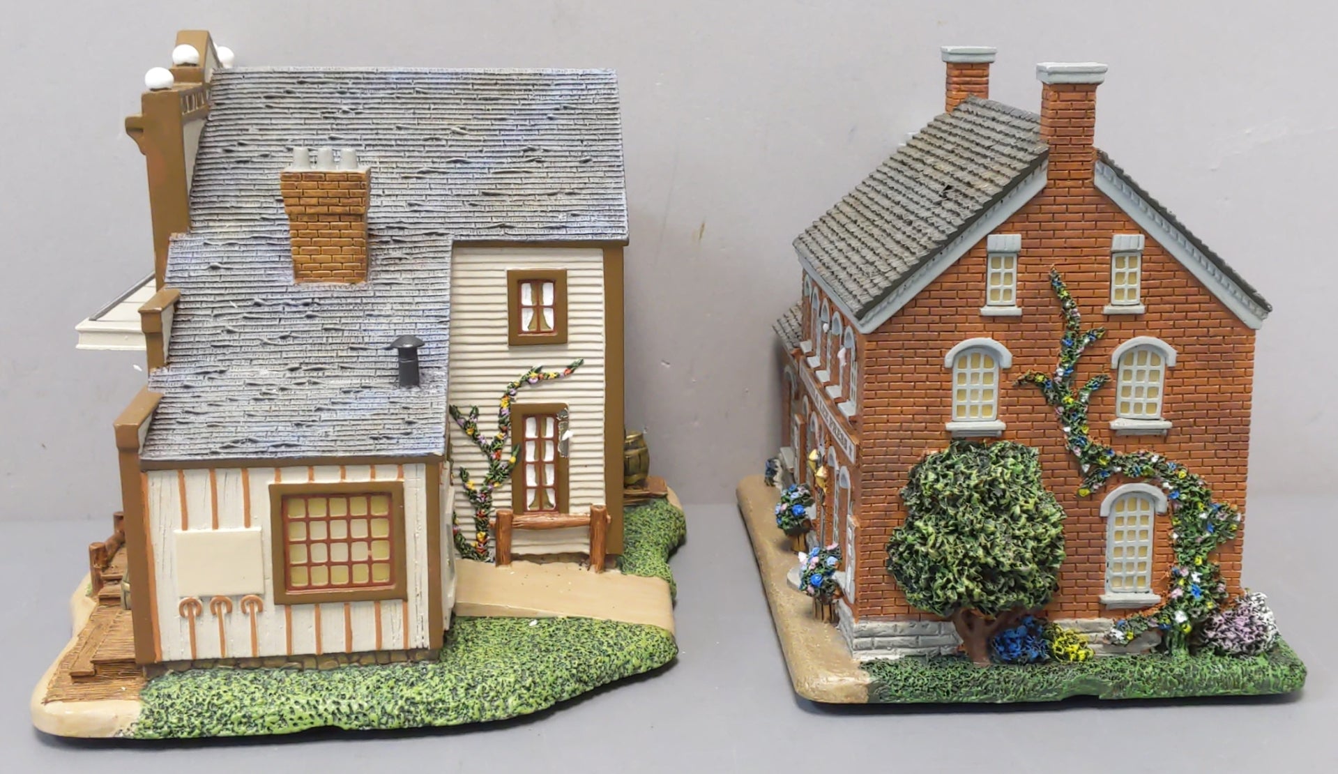 Hawthorne Village Civil War Printing Press & General Store Buildings [2] EX