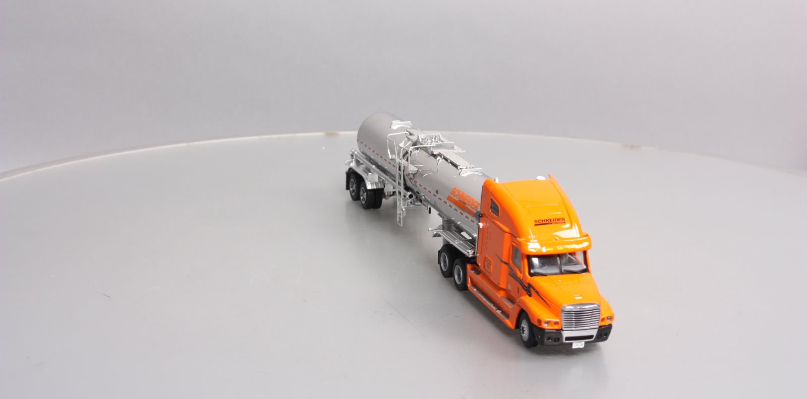 Sword Models SW3001-SCH 1:50 Schneider National Freightliner Tractor LN/Box