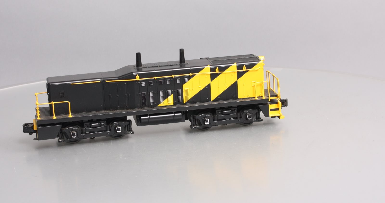 MTH 30-2441-3 O Canton Railroad SW-9 Switcher Diesel Engine Calf (Non-Powered) LN/Box