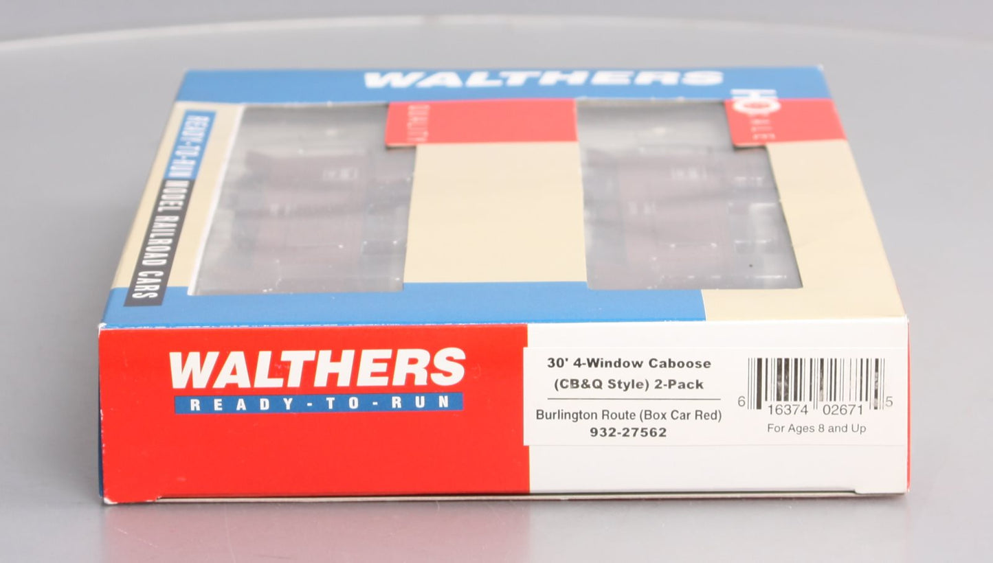 Walthers 932-27562 HO CB&Q 4-Window Wood Caboose (Set of 2) #13818/13967