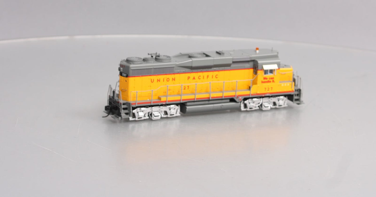 Walthers 920-48865 HO Union Pacific EMD GP30 Diesel Locomotive #727
