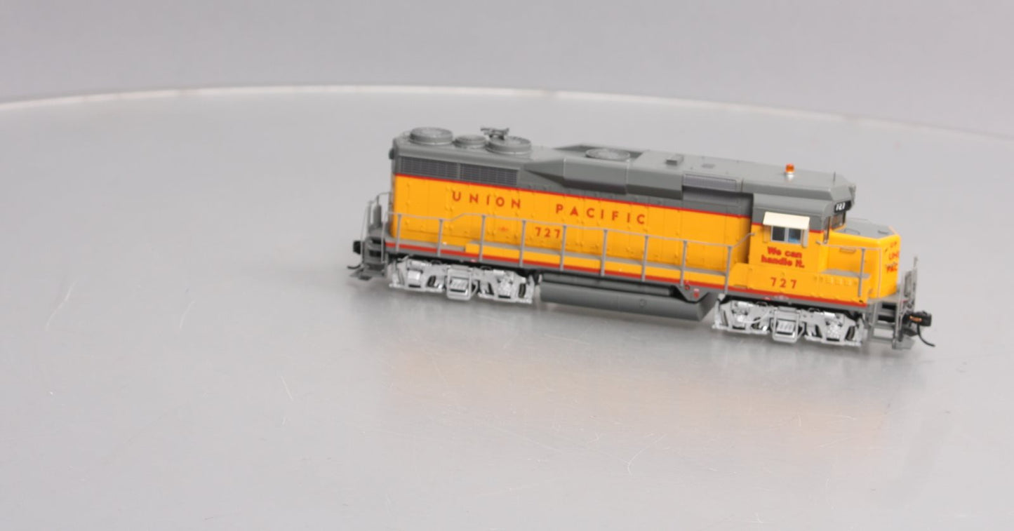 Walthers 920-48865 HO Union Pacific EMD GP30 Diesel Locomotive #727