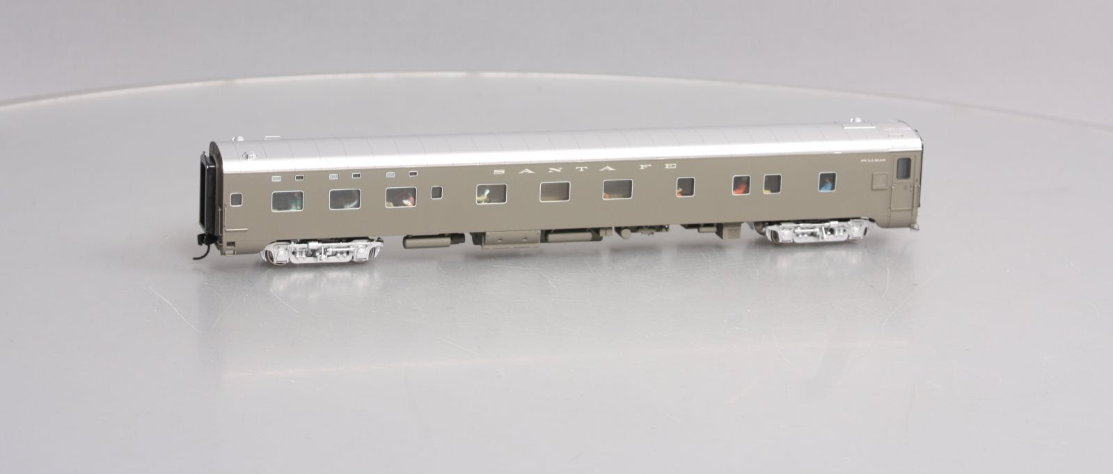 Walthers 920-9328 HO Santa Fe 85' P-S Valley 6-6-4 Sleeper-Standard