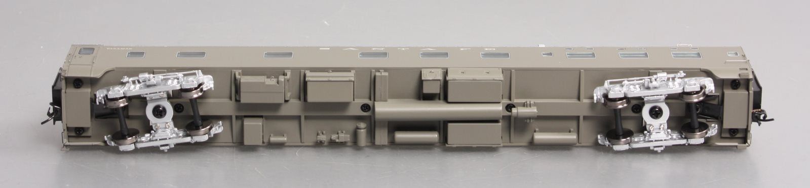 Walthers 920-9328 HO Santa Fe 85' P-S Valley 6-6-4 Sleeper-Standard