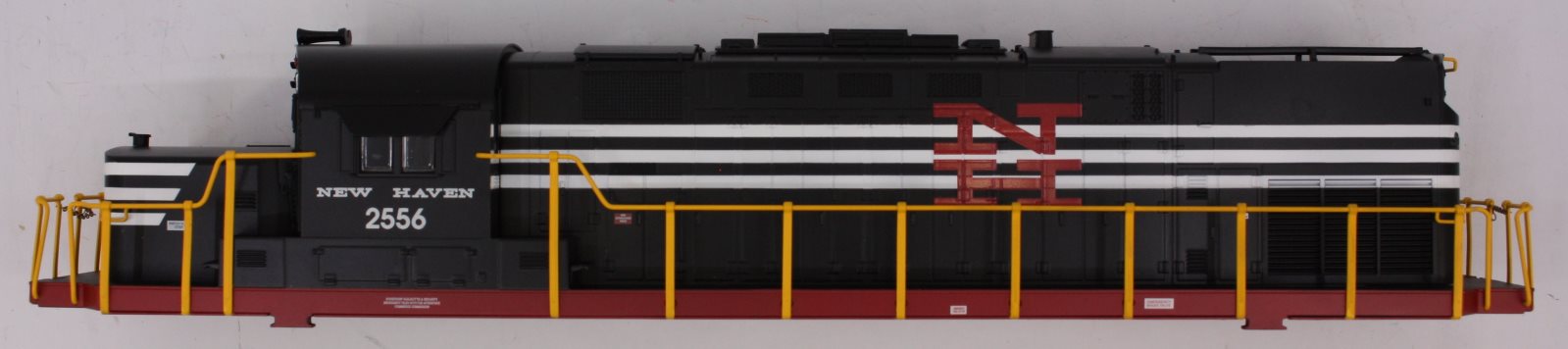 Lionel 28507-7 New Haven C-420 Shell #2556