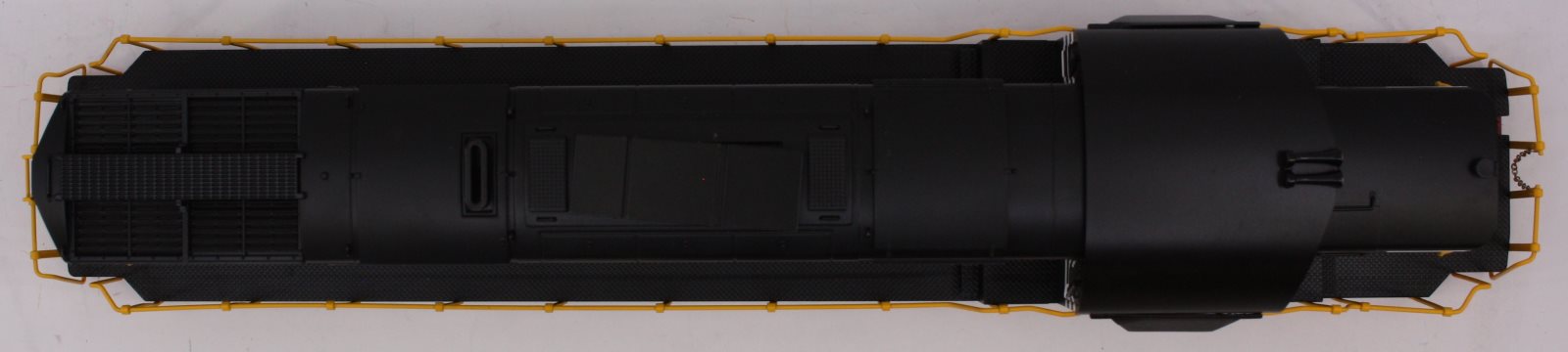 Lionel 28507-7 New Haven C-420 Shell #2556