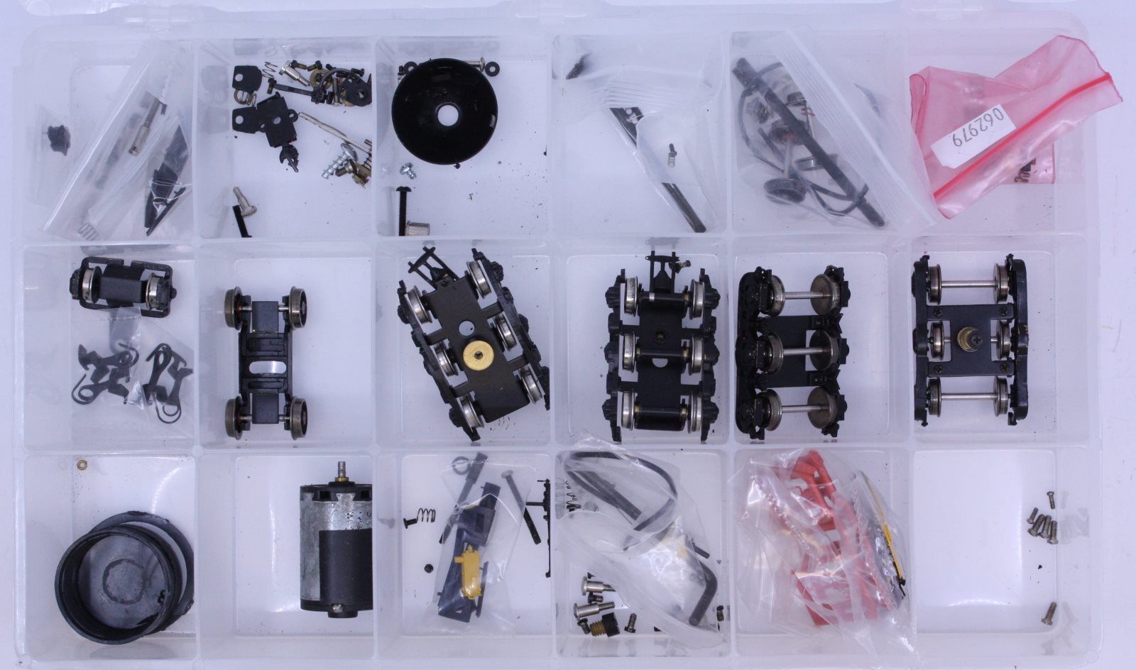 Acme 0918-13 HO Gauge Trucks, Couplings Parts Assortment