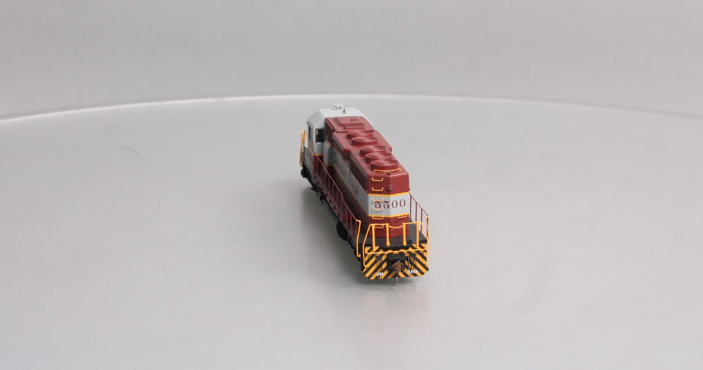 Athearn 98860 HO Canadian Pacific SD40 Diesel Loco w/DCC & Sound RTR #5500