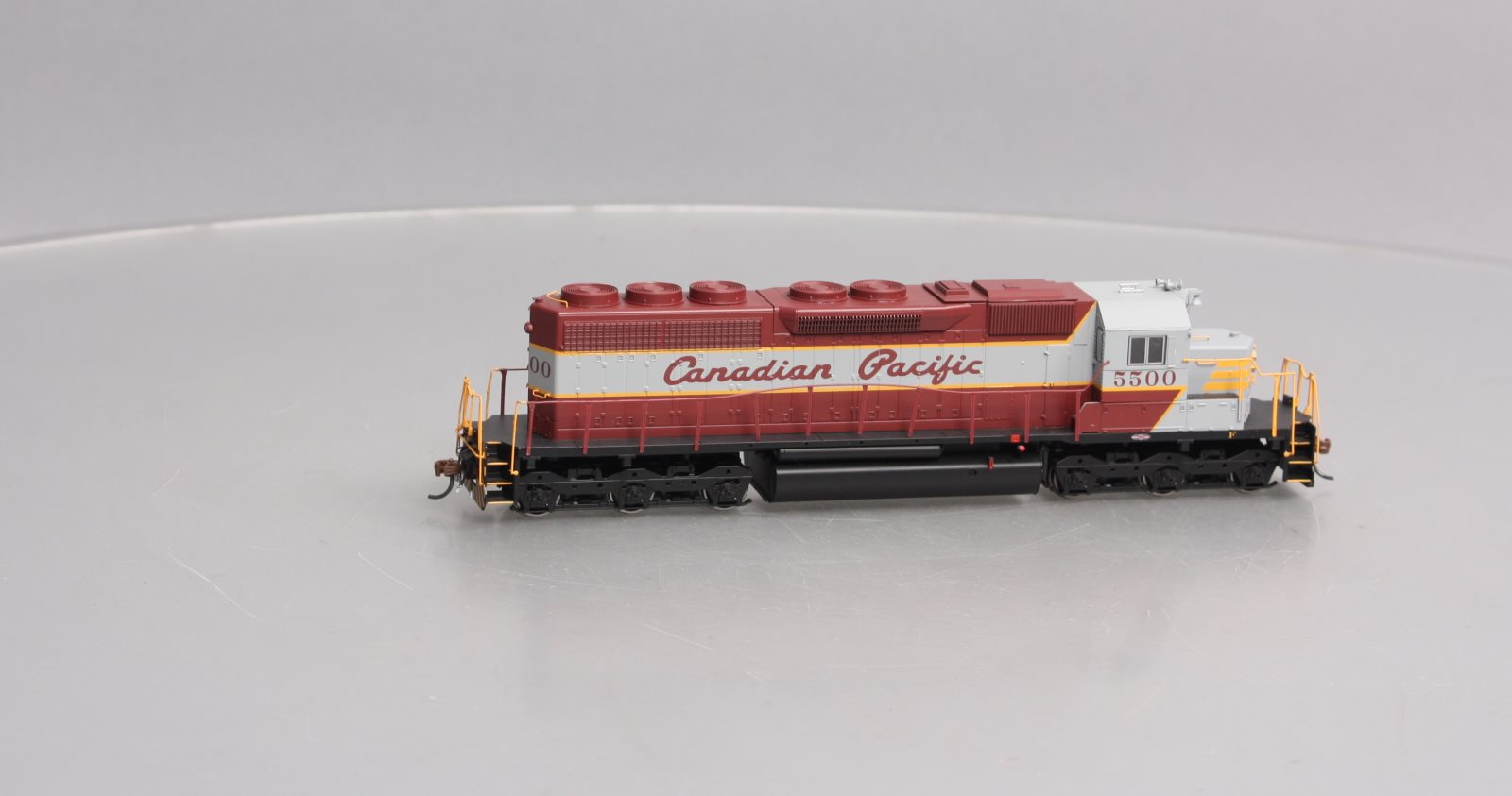 Athearn 98860 HO Canadian Pacific SD40 Diesel Loco w/DCC & Sound RTR #5500