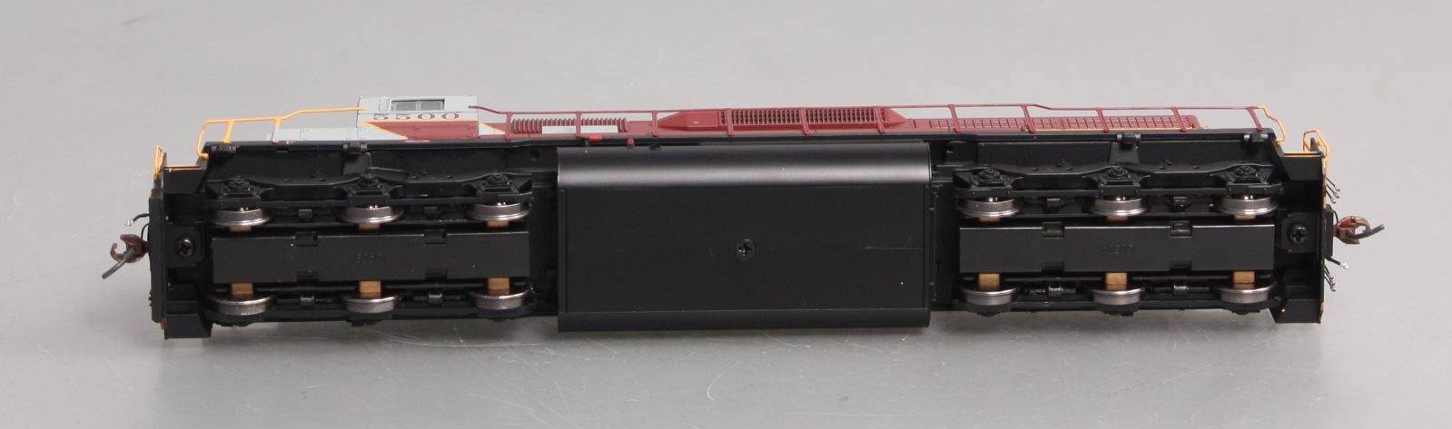 Athearn 98860 HO Canadian Pacific SD40 Diesel Loco w/DCC & Sound RTR #5500
