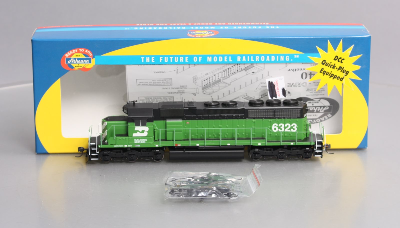 Athearn 93579 HO Scale Burlington Northern SD40 Diesel Locomotive #6323 LN/Box