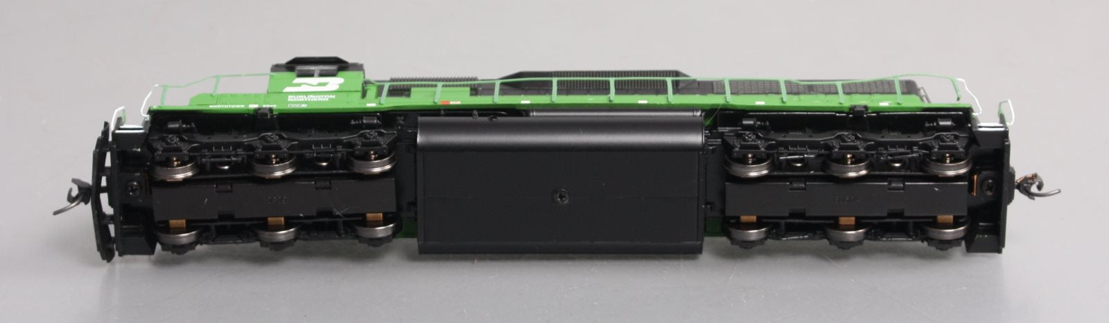 Athearn 93579 HO Scale Burlington Northern SD40 Diesel Locomotive #6323 LN/Box