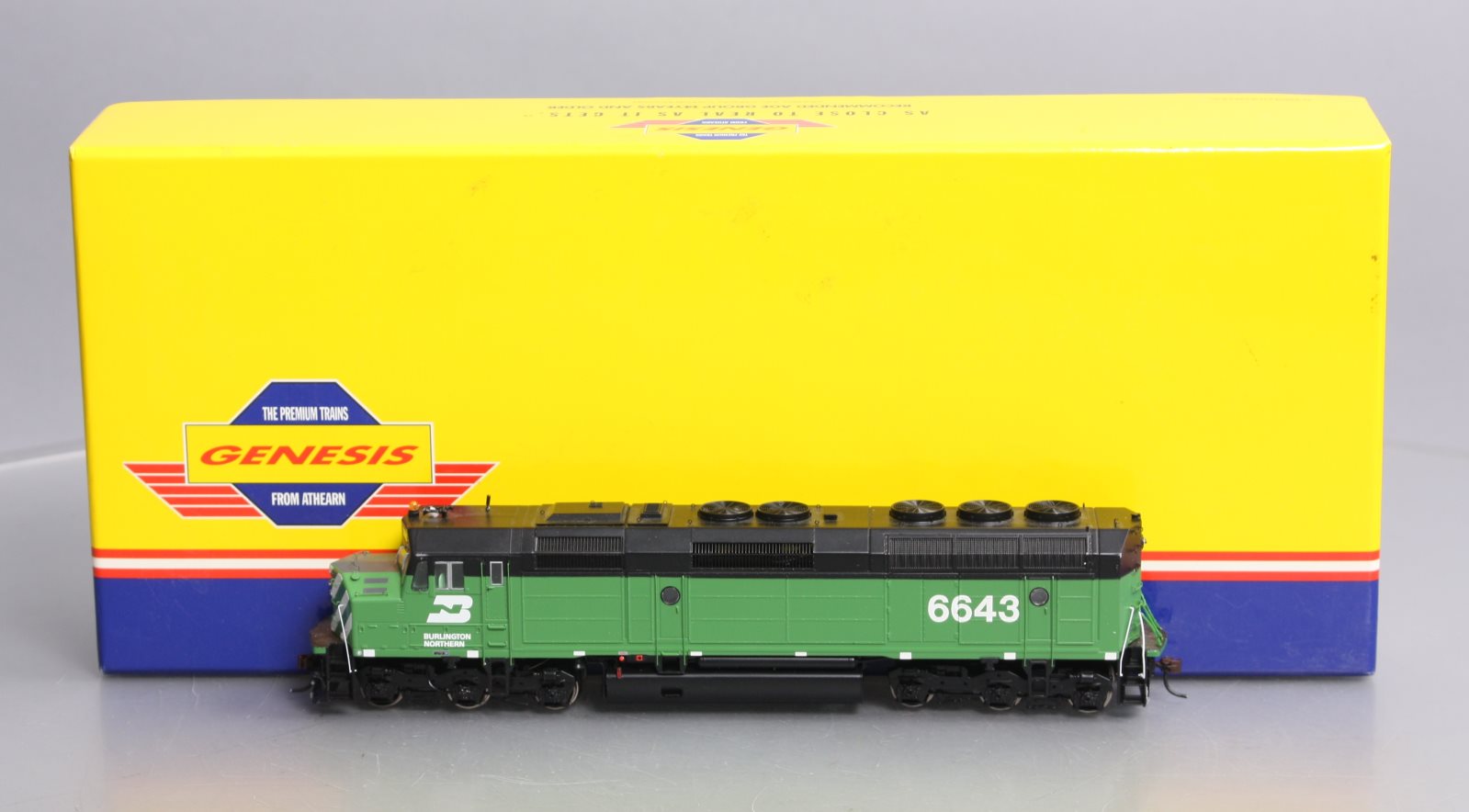 Athearn G67519 HO Burlington Northern F45 Diesel Locomotive #6643