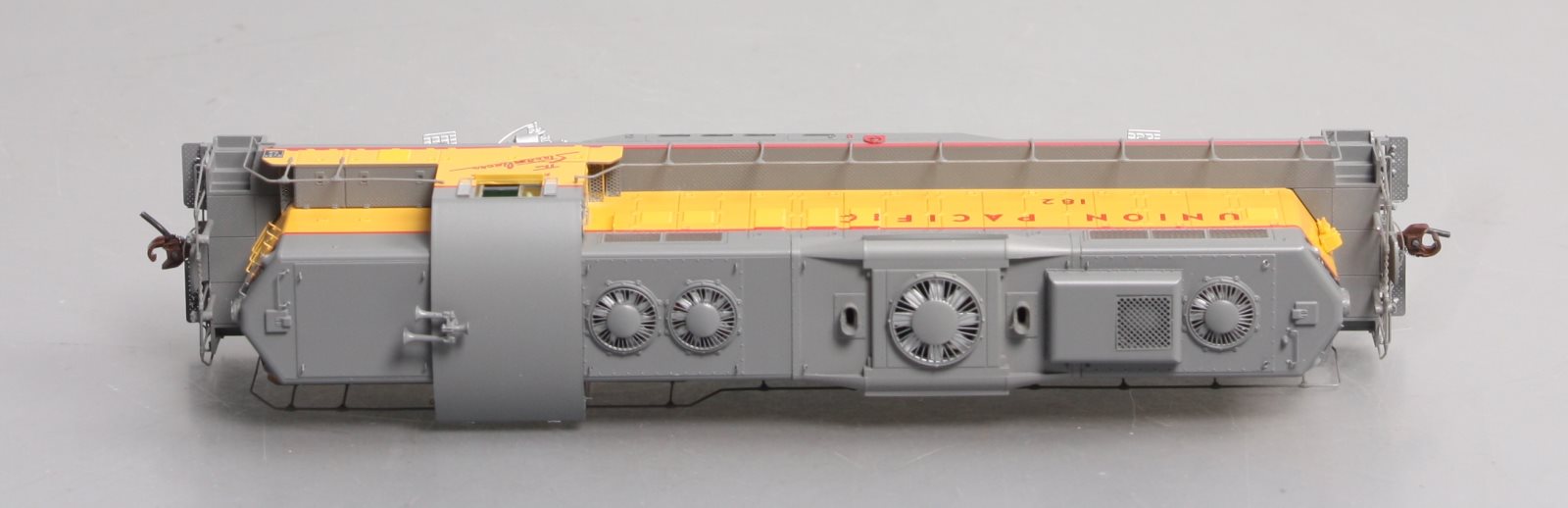 Athearn G62426 HO Union Pacific GP9 Diesel Locomotive #182