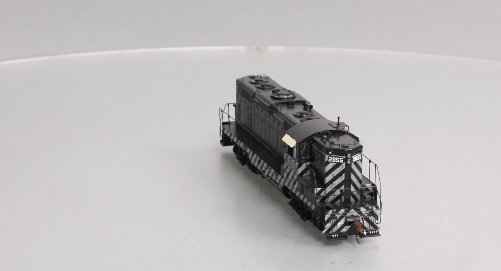 Athearn G62431 HO Santa Fe GP7 Zebra Diesel Locomotive #2855