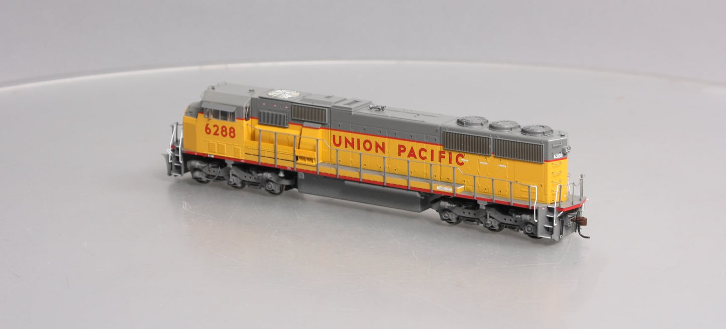 Athearn G67295 HO Scale Union Pacific SD60M Diesel Locomotive #6288