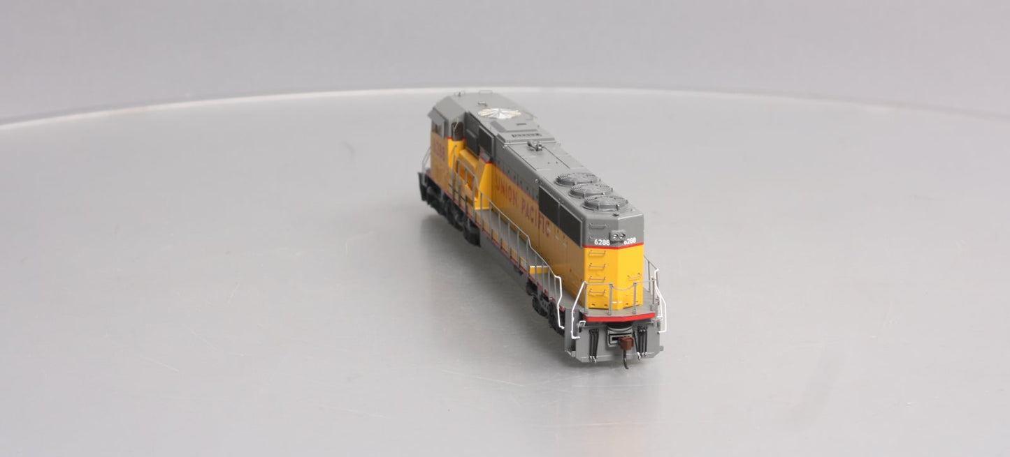 Athearn G67295 HO Scale Union Pacific SD60M Diesel Locomotive #6288