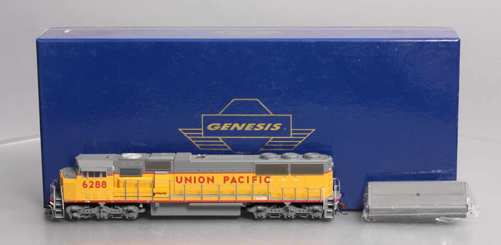 Athearn G67295 HO Scale Union Pacific SD60M Diesel Locomotive #6288