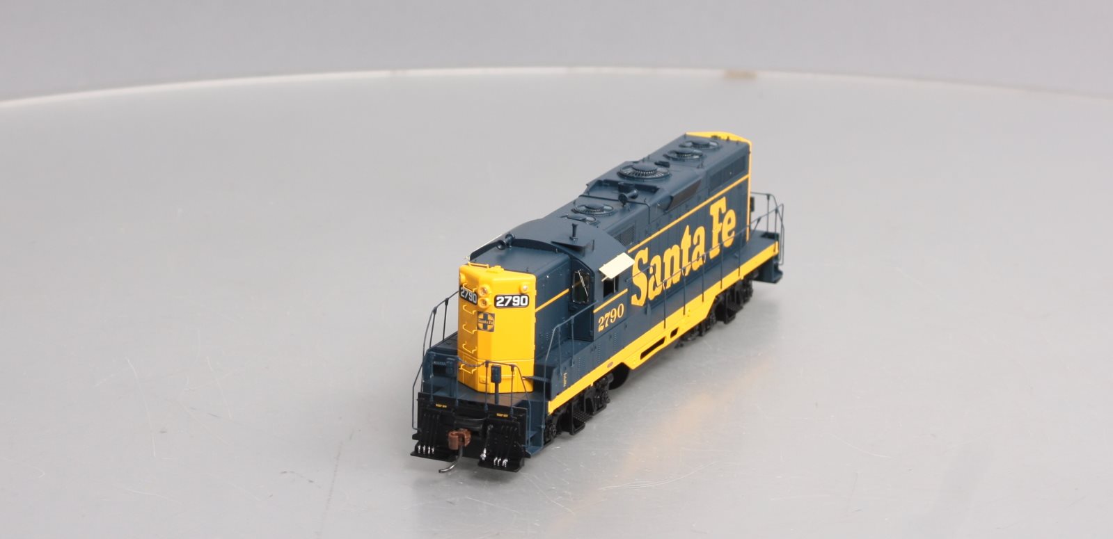 Athearn G64249 HO Santa Fe GP7 Diesel Locomotive #2790 w/DCC/Sound