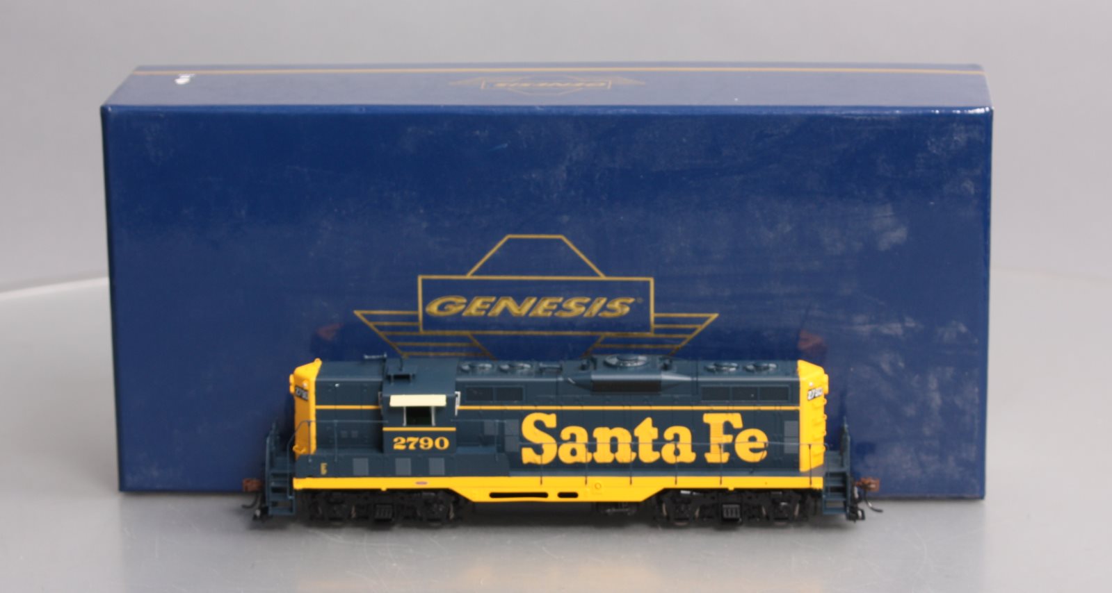 Athearn G64249 HO Santa Fe GP7 Diesel Locomotive #2790 w/DCC/Sound