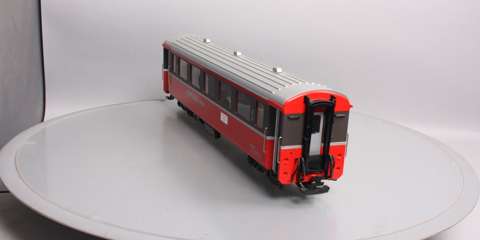 LGB 33670 G Scale RhB Passenger Car - Metal Wheels LN/Box