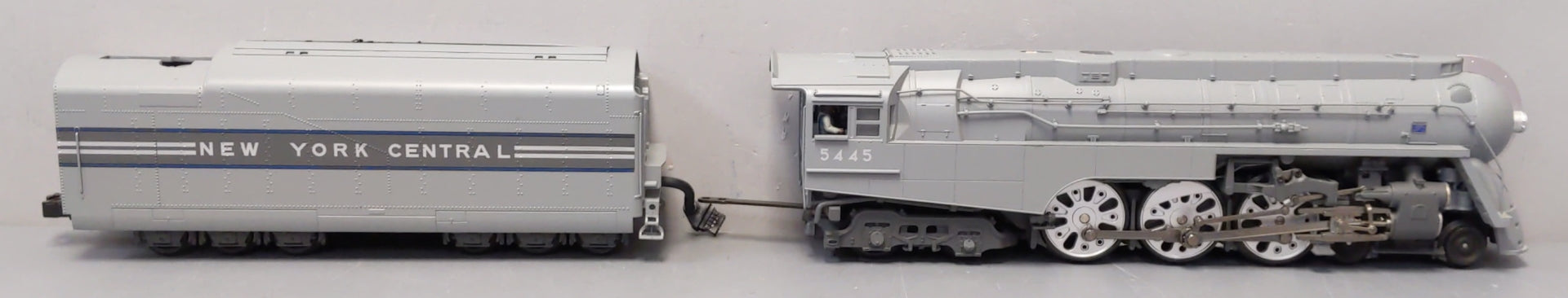 MTH 20-3045-1 O New York Central Dreyfuss Hudson Steam Loco & Tender #5445 wPS2 LN/Box