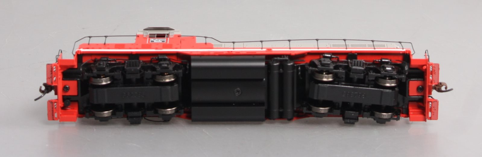 Athearn G62943 HO CB&Q GP7 Diesel Locomotive with DCC & Sound #251