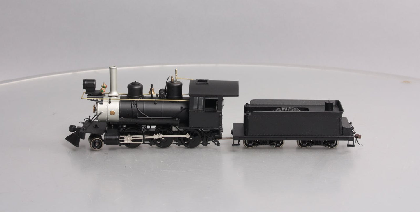 Bachmann 25299 On30 Painted & Unlettered 2-6-0 Mogul Steam Locomotive & Tender