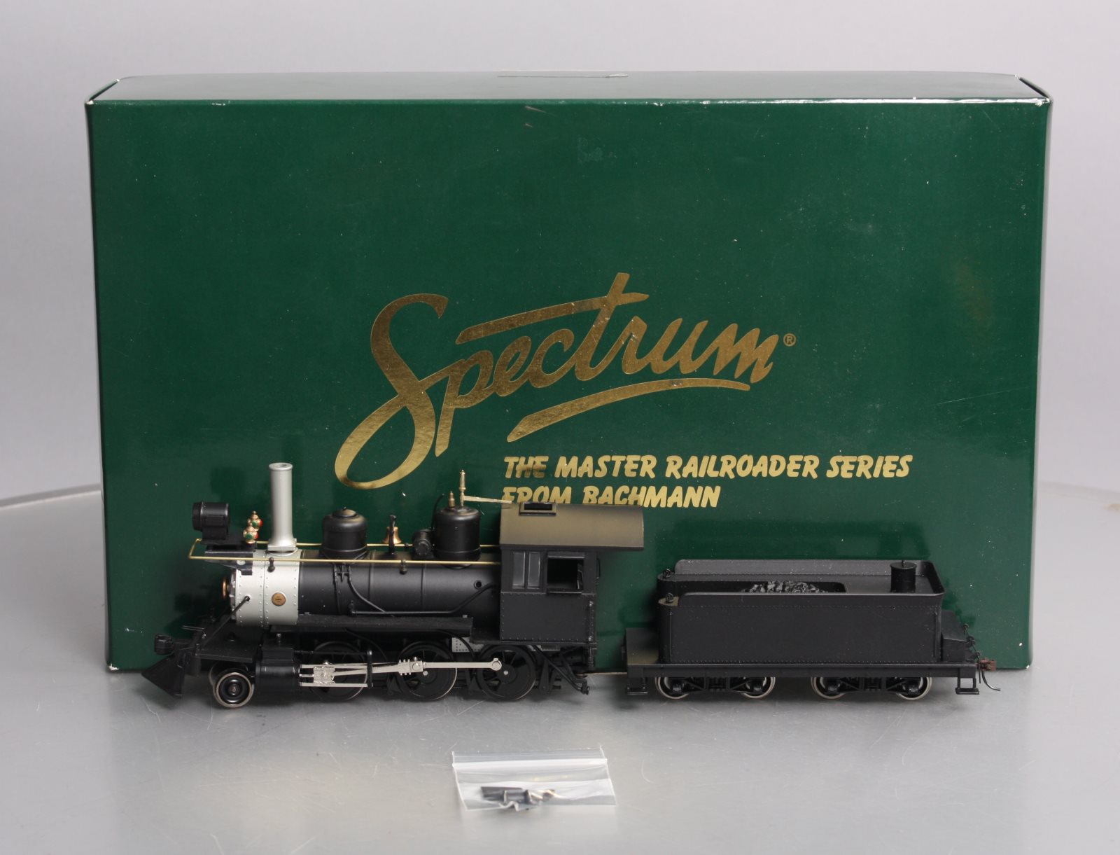 Bachmann 25299 On30 Painted & Unlettered 2-6-0 Mogul Steam
