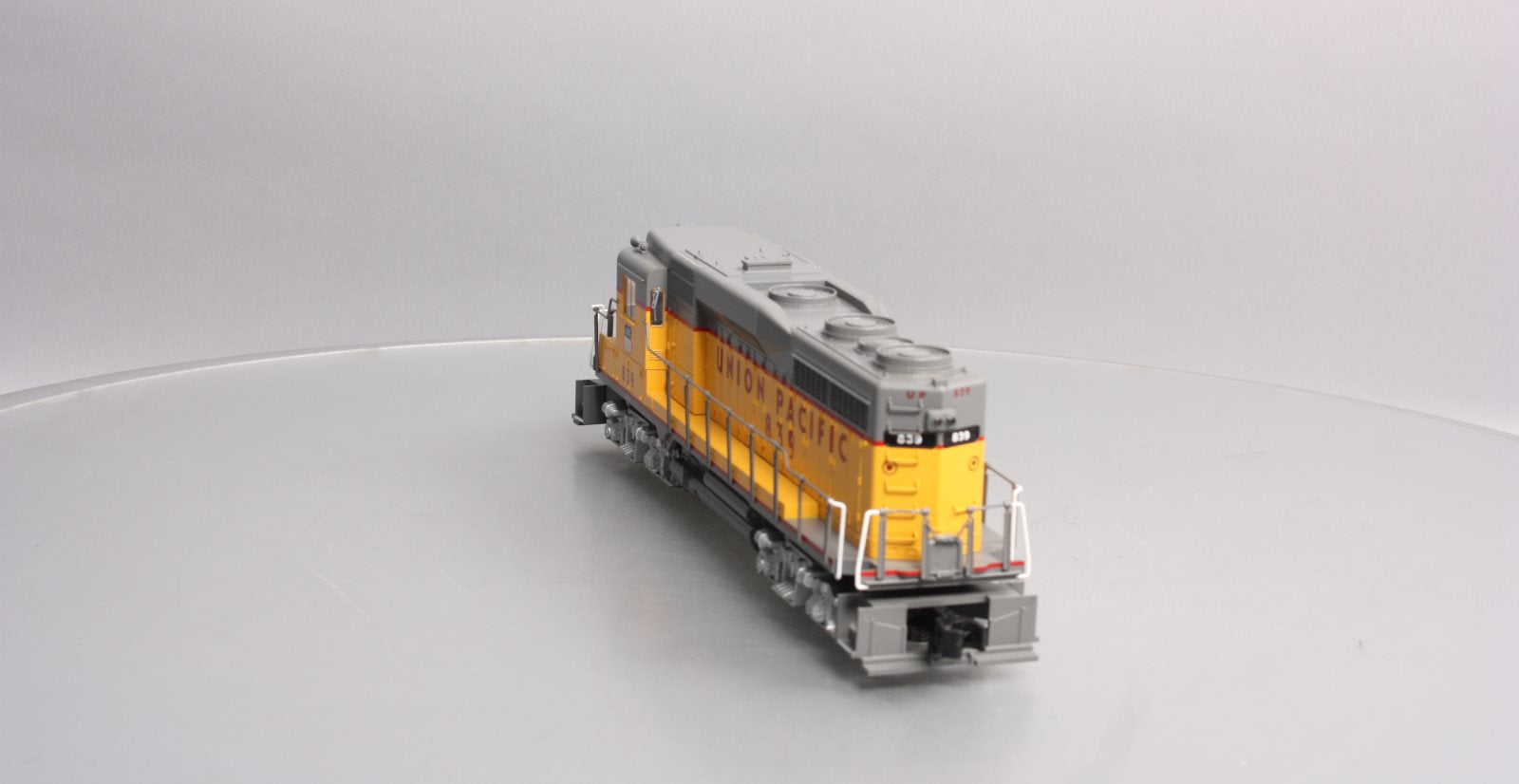 Williams 22907 O Union Pacific EMD GP30 Diesel Locomotive #839