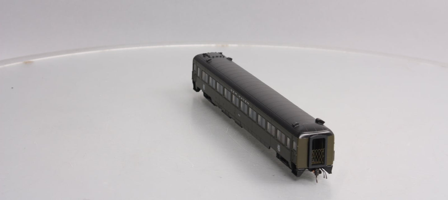 Rapido Trains 109105 HO New Haven 10-Window Smoker Coach #8523