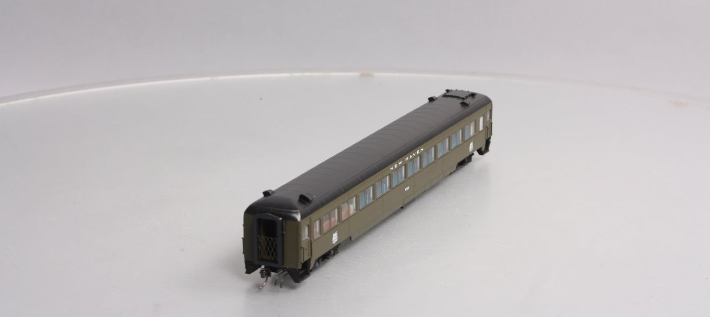 Rapido Trains 109105 HO New Haven 10-Window Smoker Coach #8523